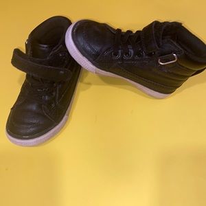 High Top Sneakers The Children’s Place Faux Leather Black Velcro Toddler 8